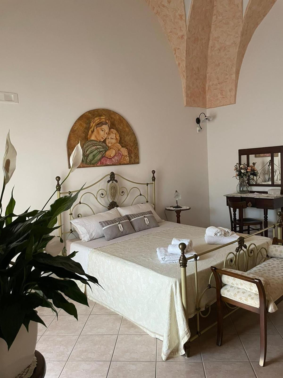 Donna Concetta Casa Vacanze Felline الغرفة الصورة