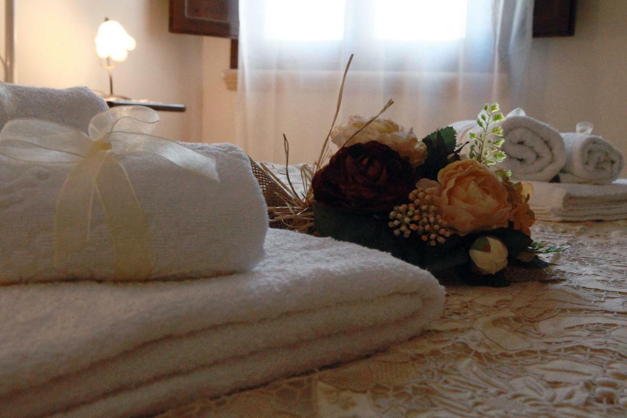 Donna Concetta Casa Vacanze Felline المظهر الخارجي الصورة